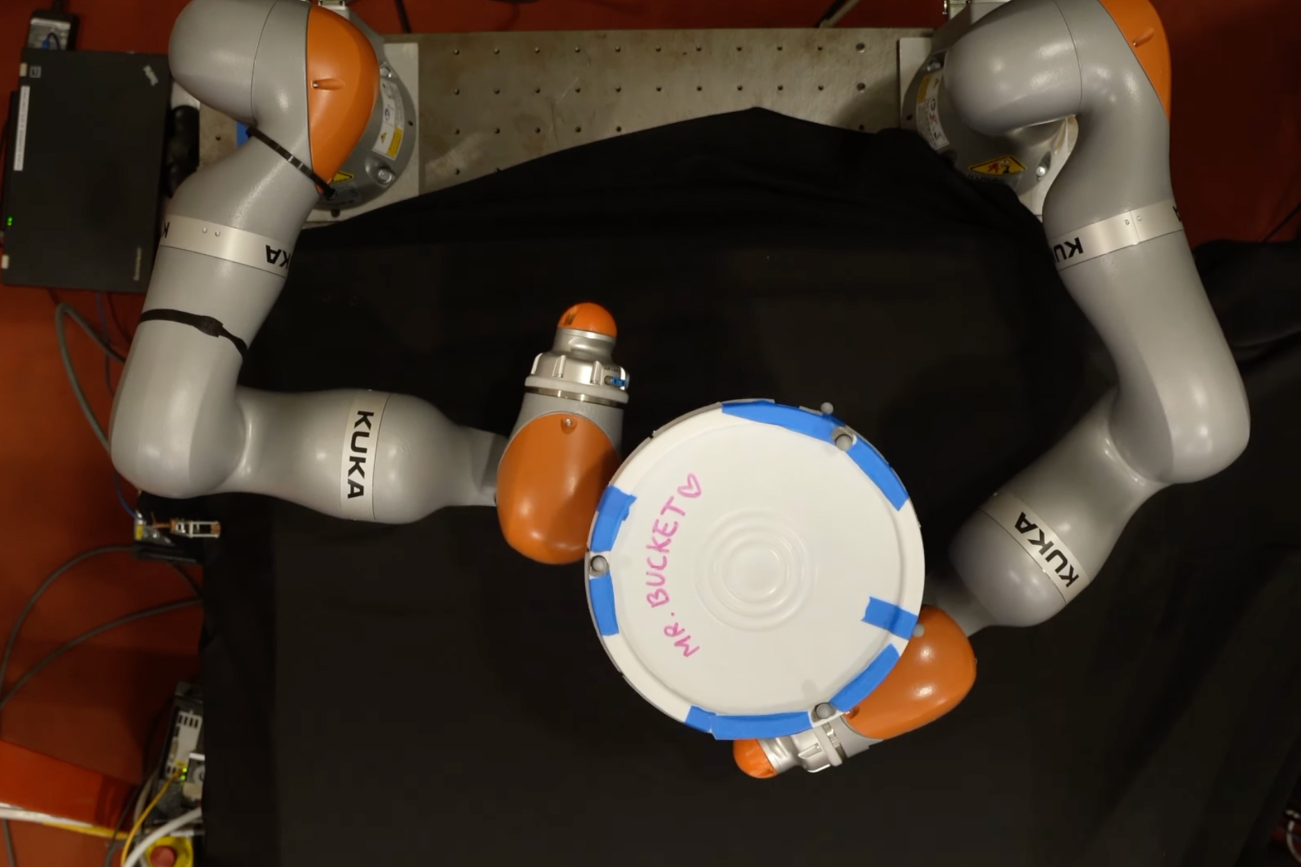 Read more about the article AI helps robots manipulate objects with their whole bodies